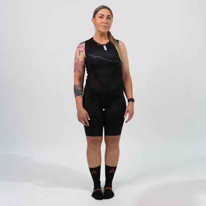 Womens LMTLSS Cargo Bib Shorts (Black)