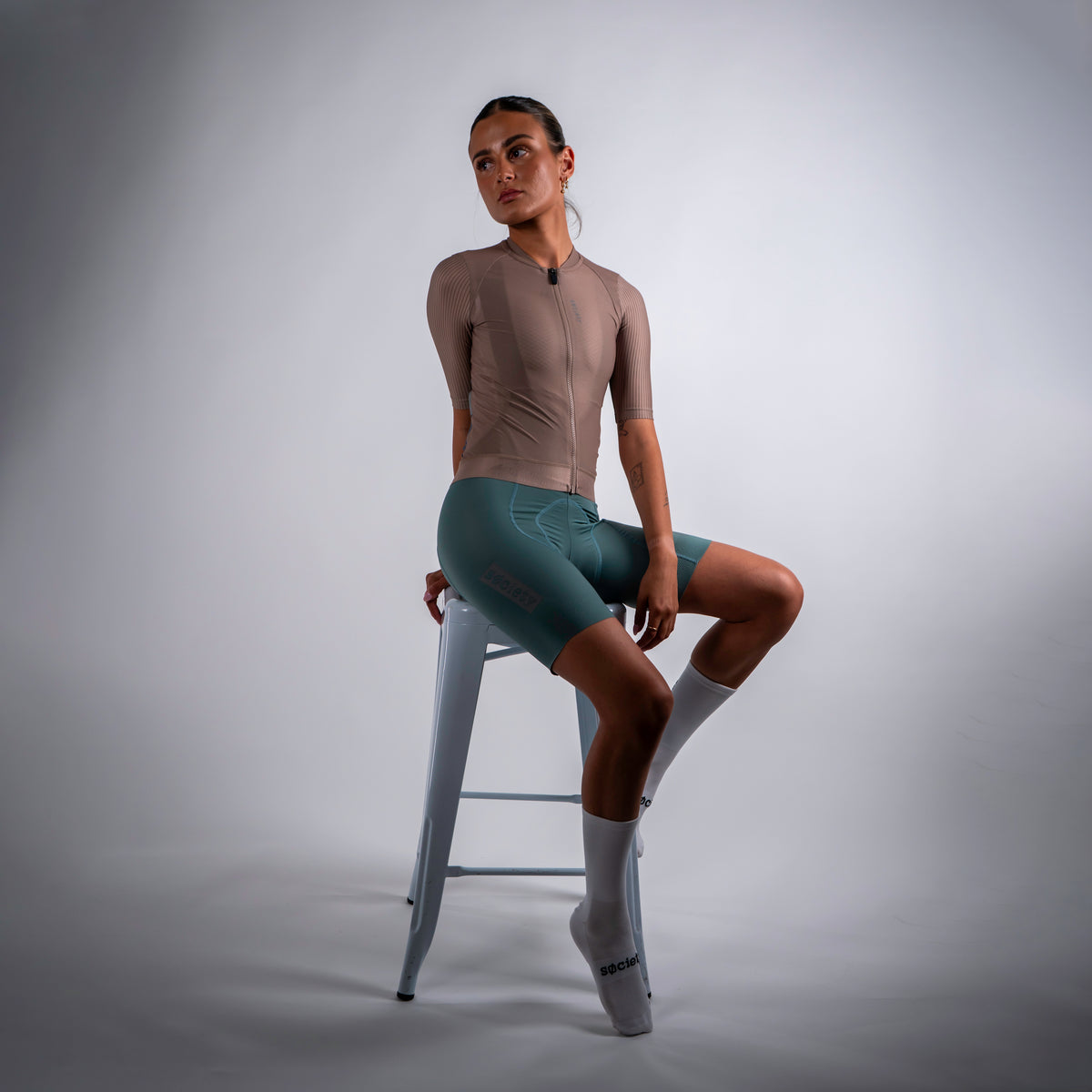 Womens Elevate++ Short Sleeve Jersey [Taupe]
