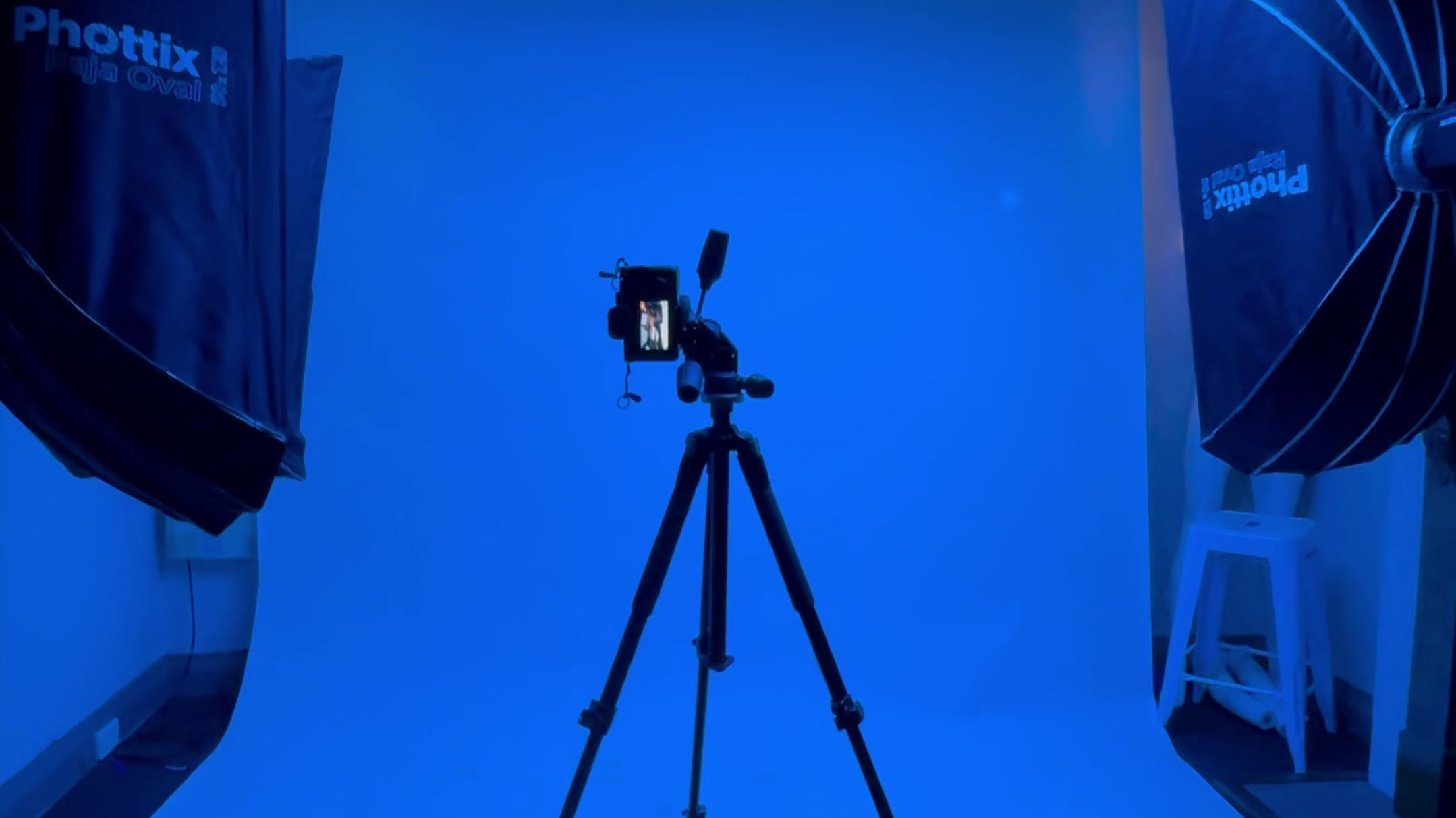 Load video: 